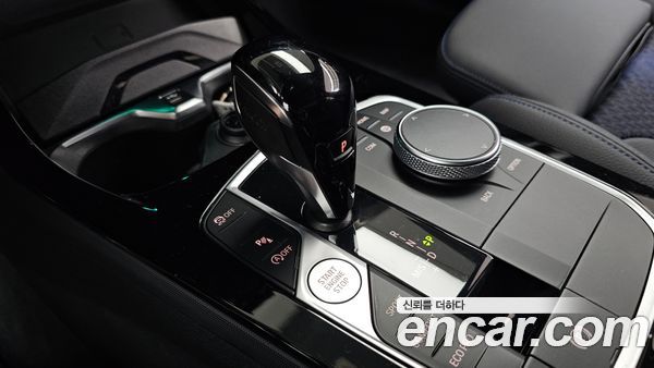 BMW 1 Series 2023, фото 12