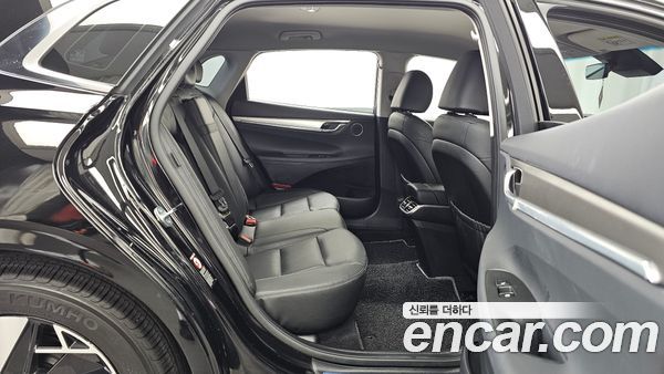 Hyundai Grandeur 2022, фото 18