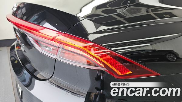 Hyundai Grandeur 2022, фото 9