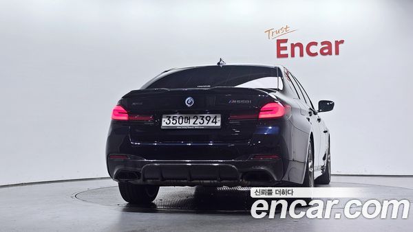 BMW 5 Series 2021, фото 4
