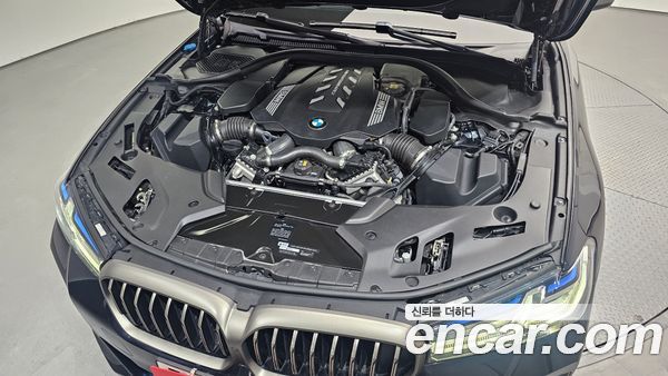 BMW 5 Series 2021, фото 6