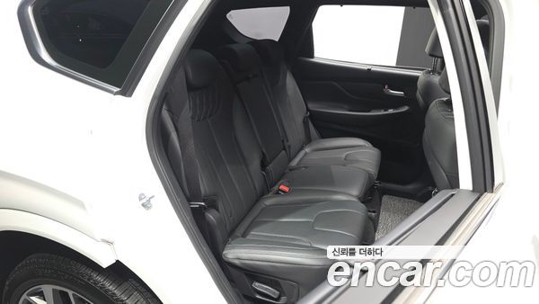 Hyundai Santa Fe 2023, фото 17