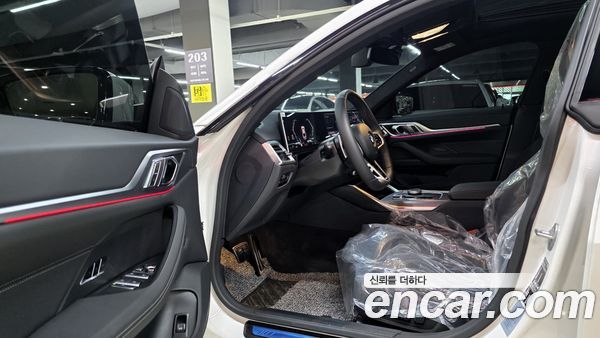 BMW 4 Series 2026, фото 10