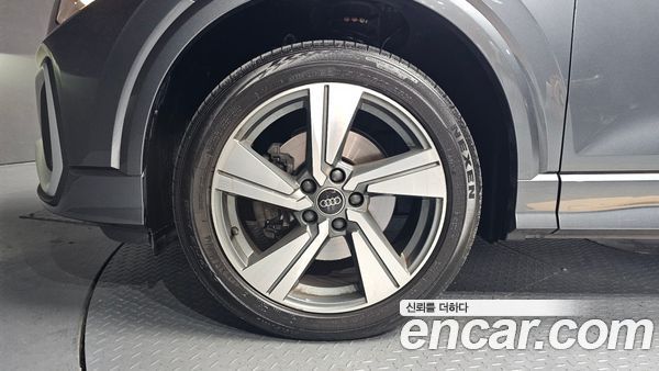 Audi Q2 2023, фото 4