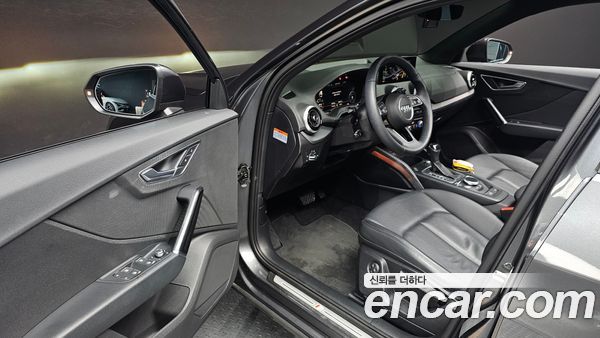 Audi Q2 2023, фото 12