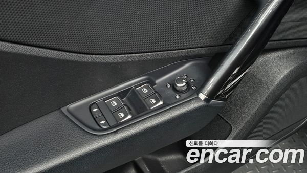 Audi Q2 2023, фото 28