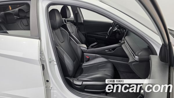 Hyundai Elantra 2021, фото 18