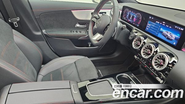 Mercedes-Benz CLA 2026, фото 9