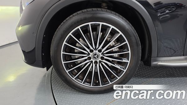 Mercedes-Benz GLC 2024, фото 5