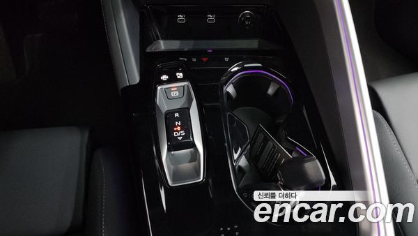 Audi Q5 2025, фото 12