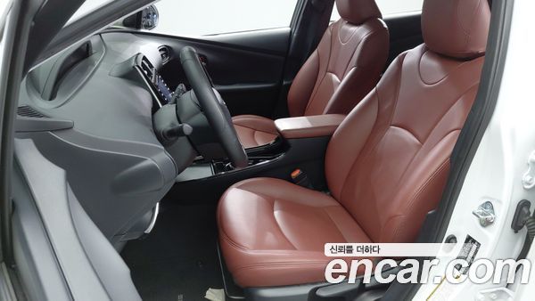 Toyota Prius 2022, фото 7