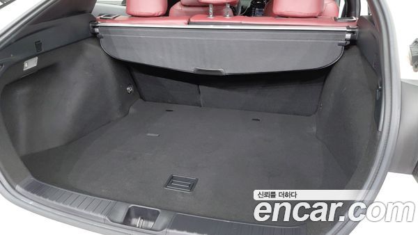 Toyota Prius 2022, фото 9