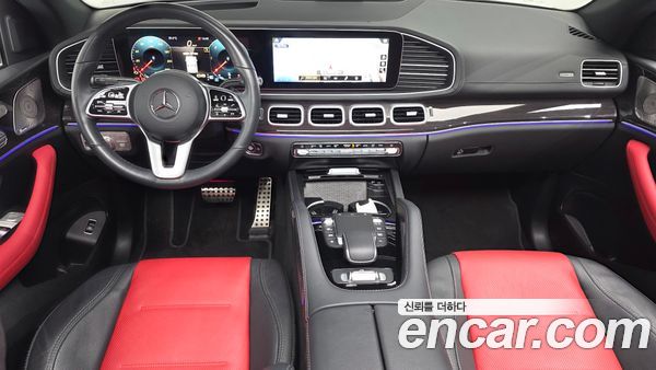 Mercedes-Benz GLE 2023, фото 10