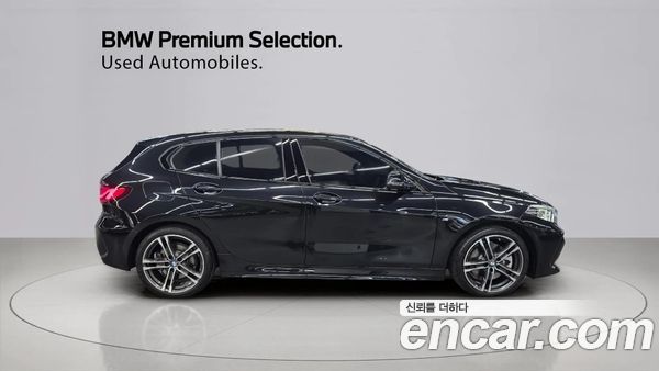 BMW 1 Series 2023, фото 14
