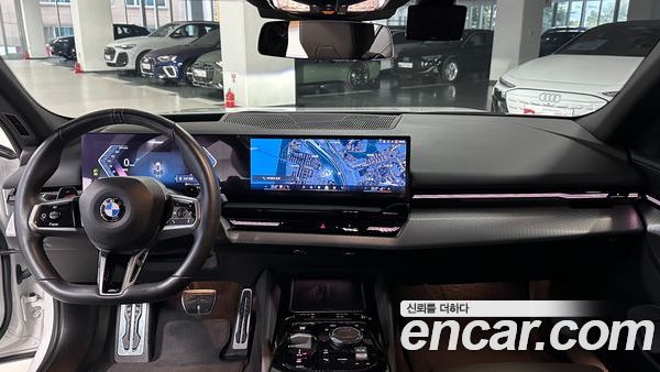 BMW 5 Series 2024, фото 7
