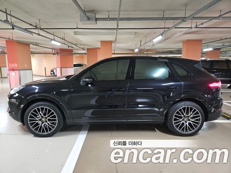 Porsche Cayenne 2021, фото 5