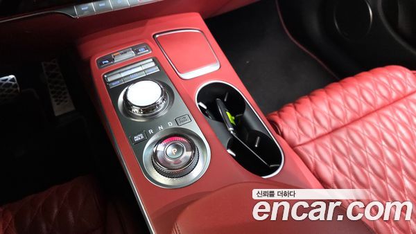 Genesis GV70 2021, фото 12