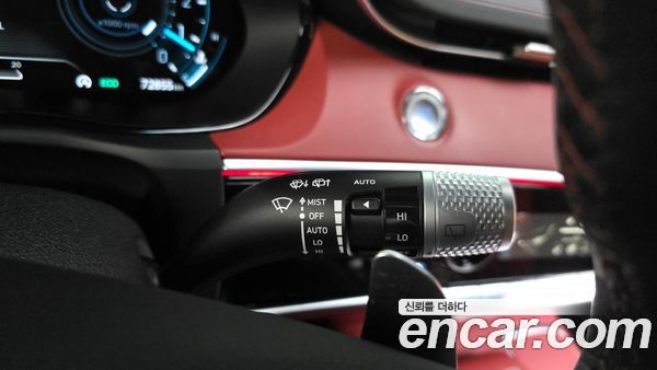 Genesis GV70 2021, фото 30