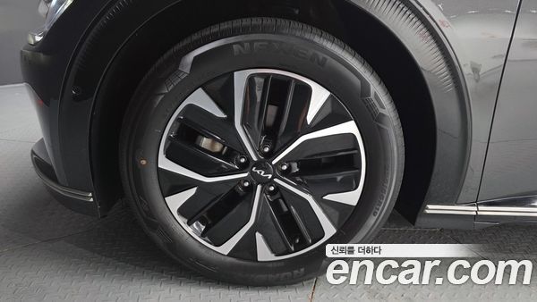 Kia EV6 2022, фото 5