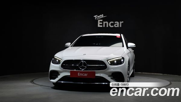 Mercedes-Benz E-Class 2021, фото 3