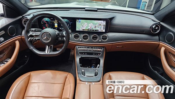 Mercedes-Benz E-Class 2021, фото 7