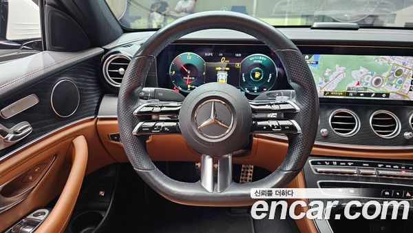 Mercedes-Benz E-Class 2021, фото 13