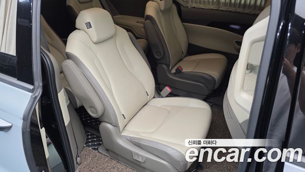 Kia Carnival 2021, фото 12