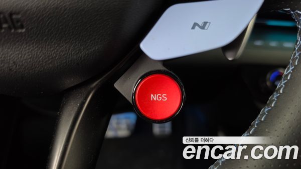 Hyundai Elantra 2025, фото 31