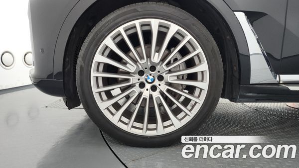 BMW X7 2021, фото 5