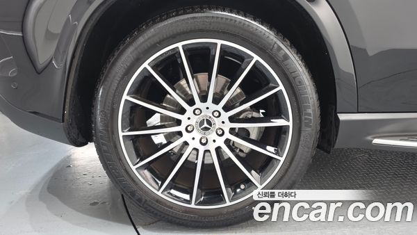Mercedes-Benz GLE 2022, фото 5
