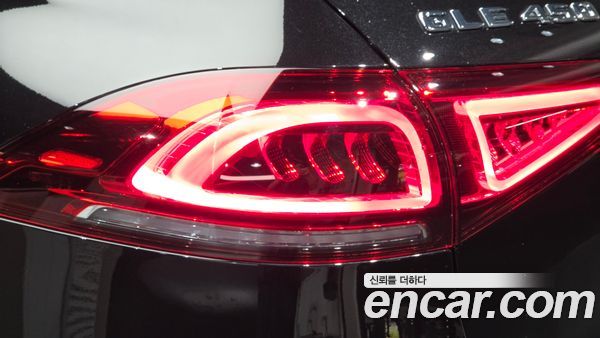 Mercedes-Benz GLE 2022, фото 9