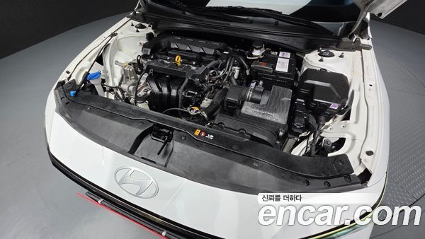 Hyundai Elantra 2024, фото 6