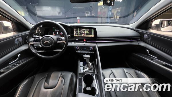 Hyundai Elantra 2024, фото 10