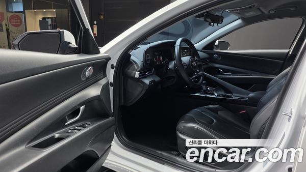 Hyundai Elantra 2024, фото 13