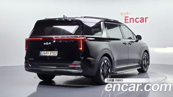Kia Carnival 2024, фото 2