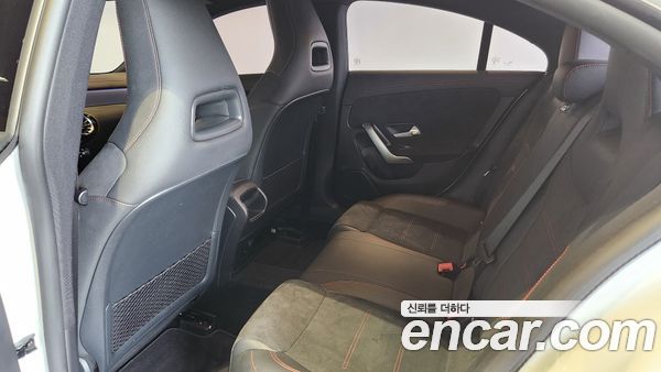 Mercedes-Benz CLA 2021, фото 10