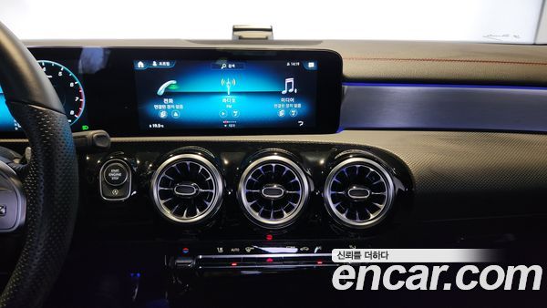 Mercedes-Benz CLA 2021, фото 16