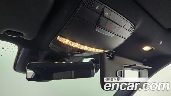 Mercedes-Benz E-Class 2021, фото 30