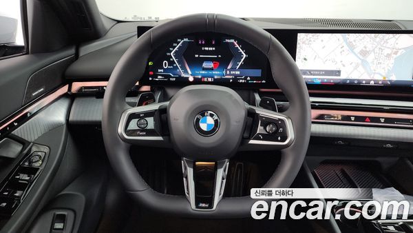 BMW 5 Series 2025, фото 18