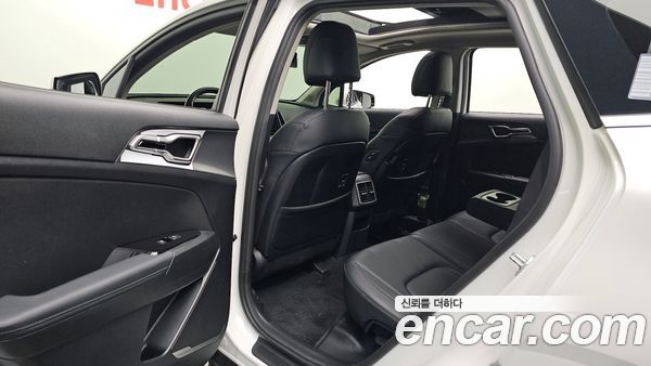 Kia Sportage 2022, фото 11