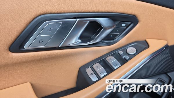 BMW 3 Series 2023, фото 20