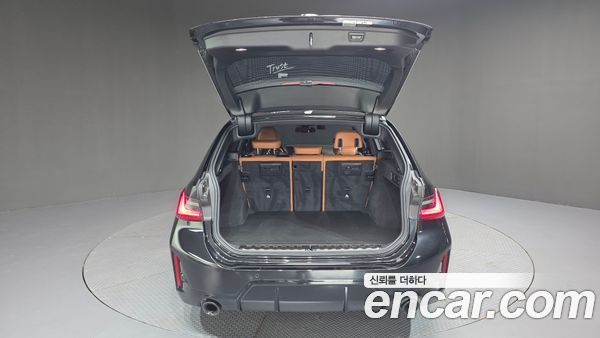 BMW 3 Series 2023, фото 26