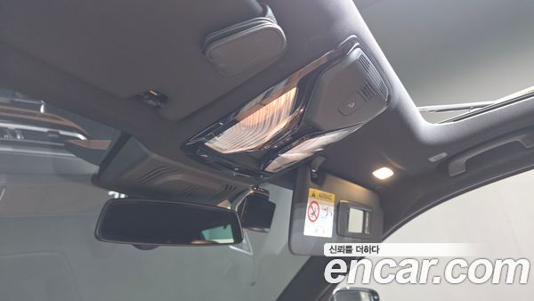 BMW 3 Series 2023, фото 27