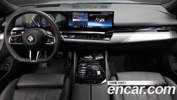 BMW 5 Series 2025, фото 10