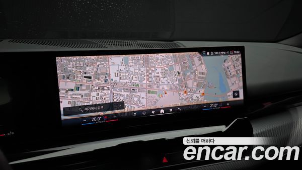 BMW 5 Series 2025, фото 21