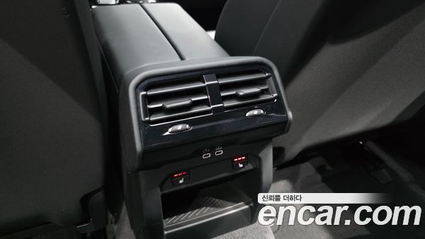 BMW 5 Series 2025, фото 31