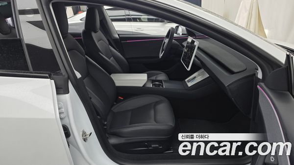 Tesla Model 3 2024, фото 16