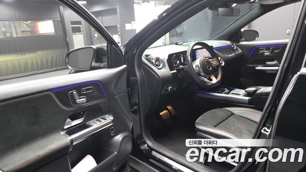 Mercedes-Benz GLA 2021, фото 13