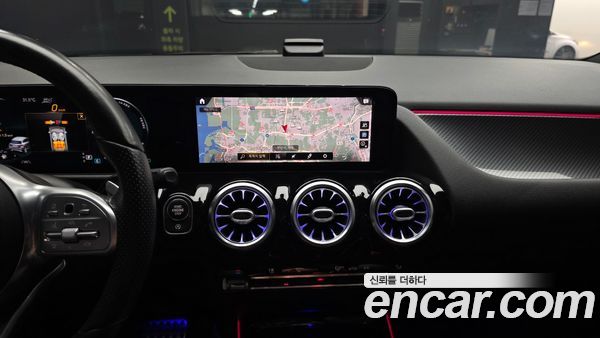 Mercedes-Benz GLA 2021, фото 20
