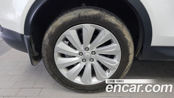 Land Rover Discovery Sport 2020, фото 5